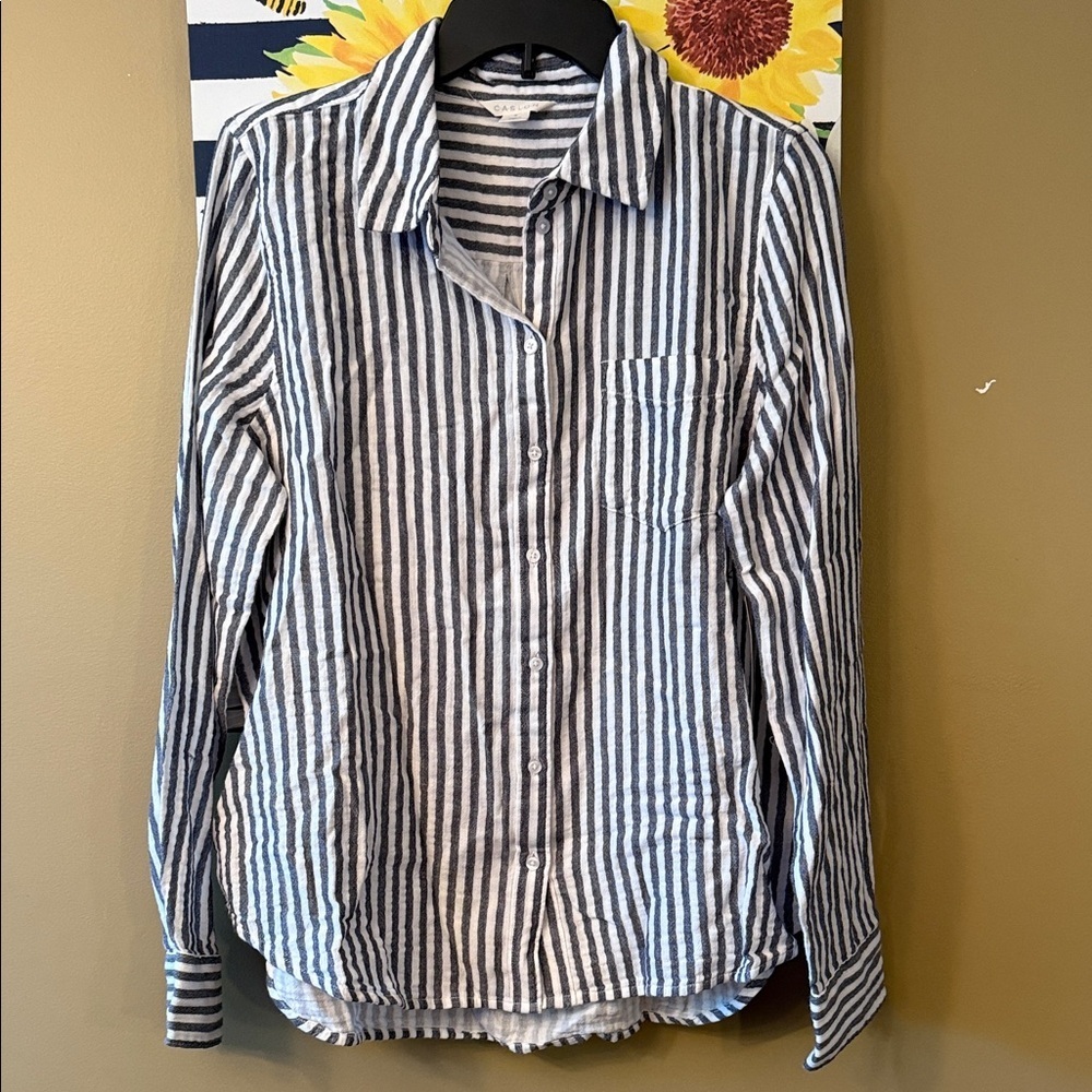NWT Caslon soft Striped Blue and White women’s Shirt M